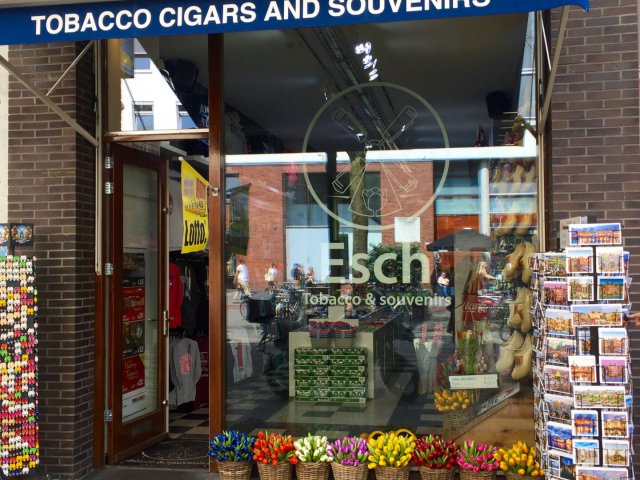 Esch Tobacco & Souvenirs